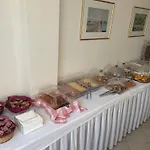 Hotel Sofia 2*