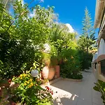 Hotel Sofia 2*